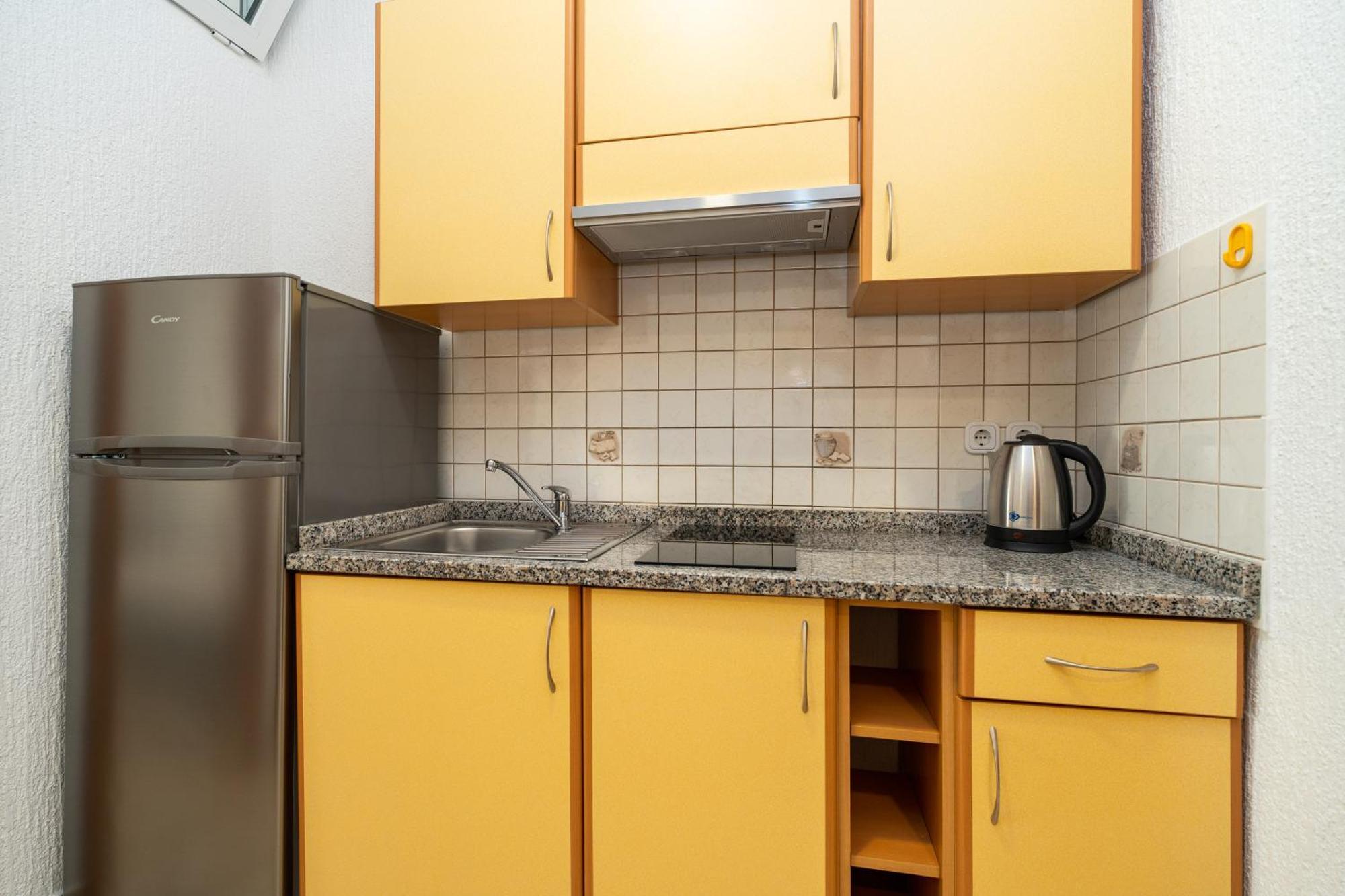 Apartments Cvetka Novalja Εξωτερικό φωτογραφία